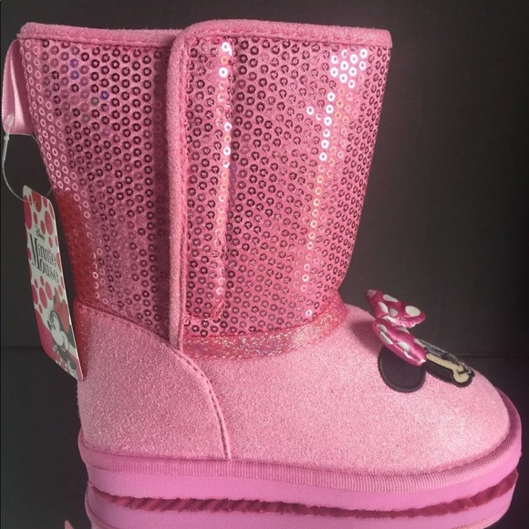 Plush boots - Picture 2 of 6